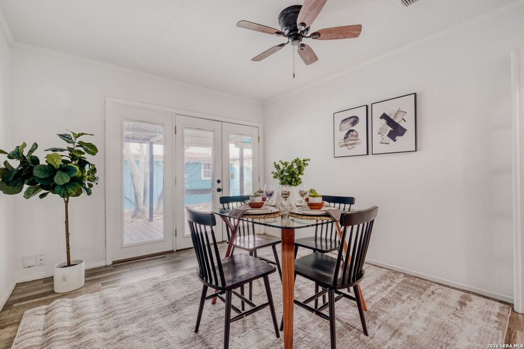 Photo of 102 Sunnyland Dr, San Antonio, TX 78228 (MLS # 1936929)