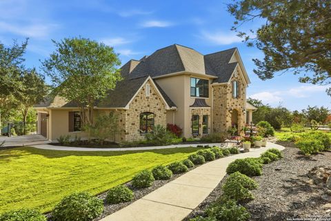 426 County Road 2801 W Mico TX 78056