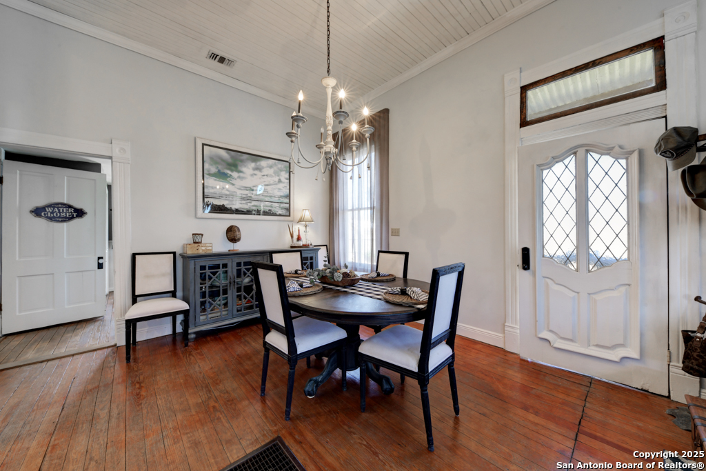 New Braunfels, Texas 78130, United States, 2 Bedrooms Bedrooms, ,2 BathroomsBathrooms,Residential,Active,89075