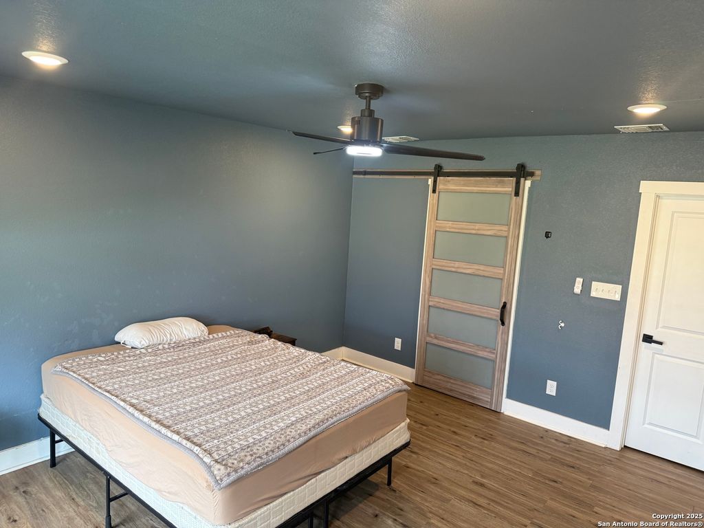 Photo of 1639 HERMINE BLVD, San Antonio, TX 78201 (MLS # 1843194)