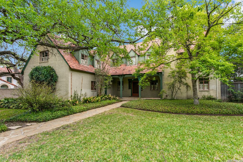 Photo of 144 Thelma, San Antonio, TX 78212 (MLS # 1955437)