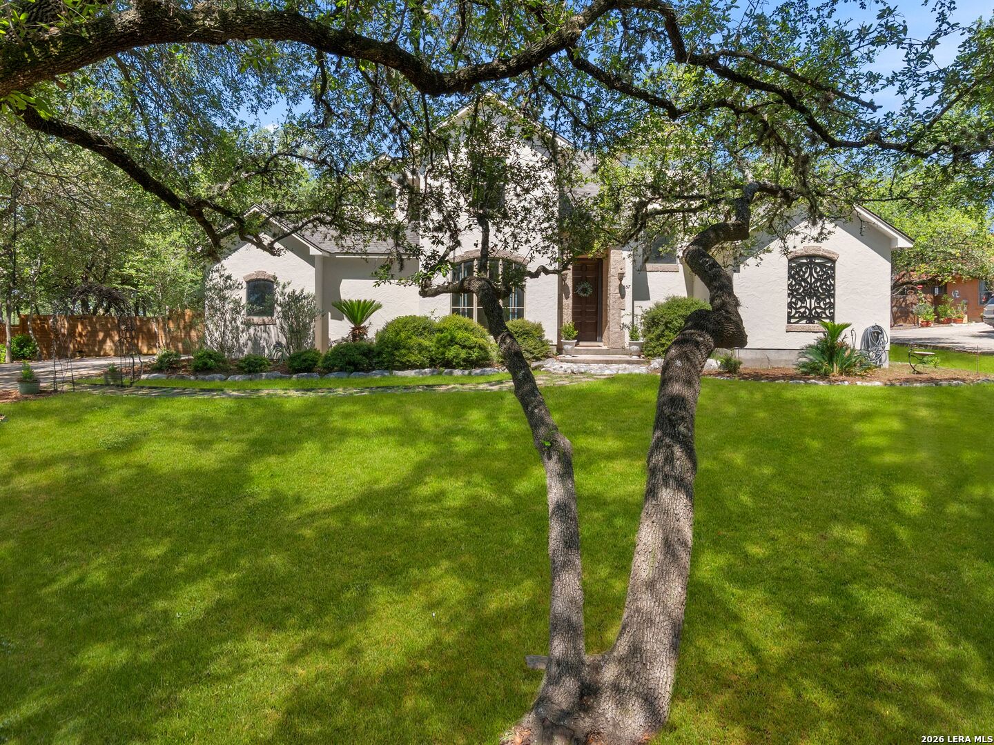 557 Apex Avenue