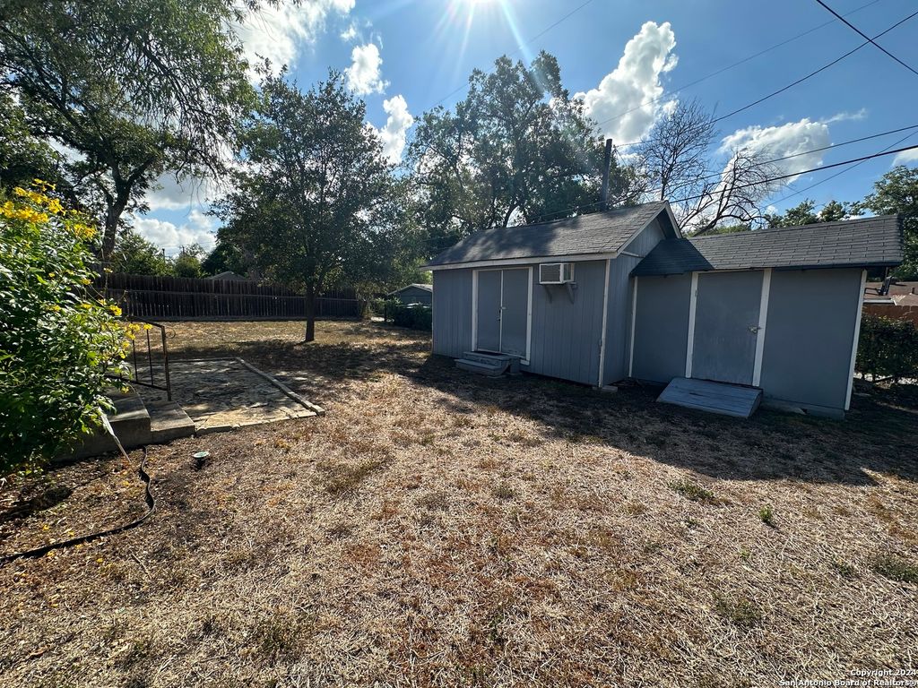 listing image 40