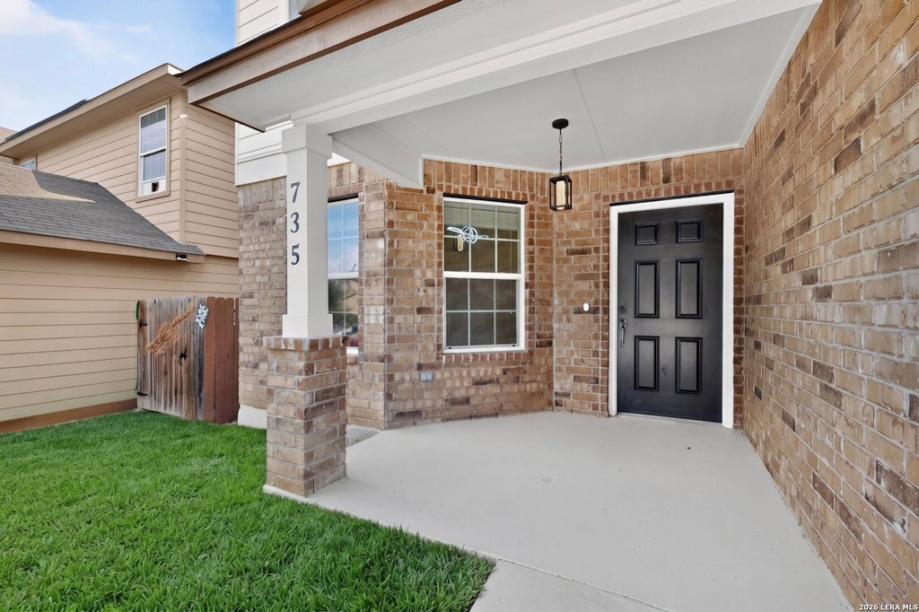 Photo of 735 PELICAN PT, San Antonio, TX 78221 (MLS # 2007430)