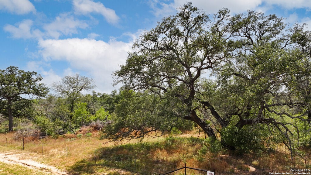 Photo of 327 PR Sunset Vista Dr Lot 74, Somerset, TX 78069 (MLS # 1789232)