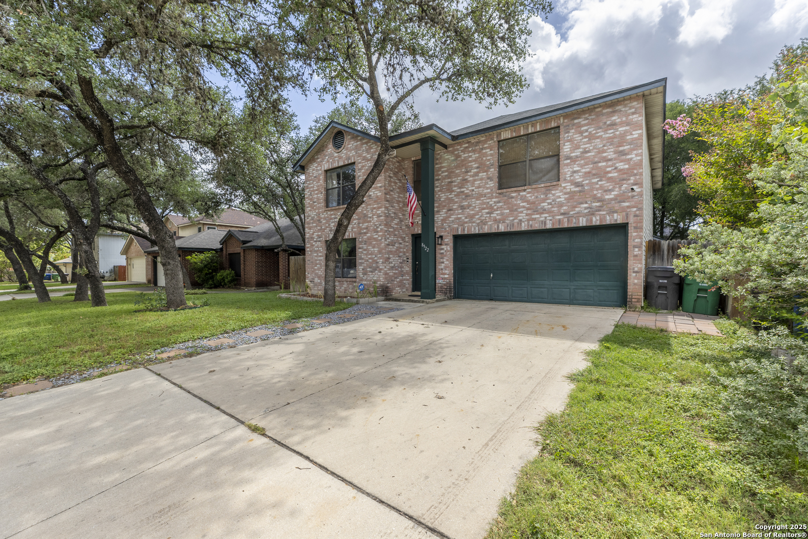 8922 Rue De Lis