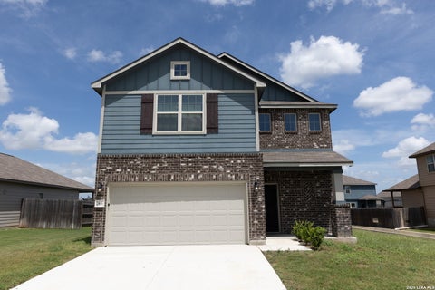 Photo of 746 Farmers Dell, New Braunfels, TX 78130 (MLS # 1997375)