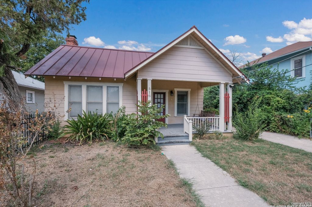 Photo of 515 E COURTLAND PL, San Antonio, TX 78212 (MLS # 1957356)