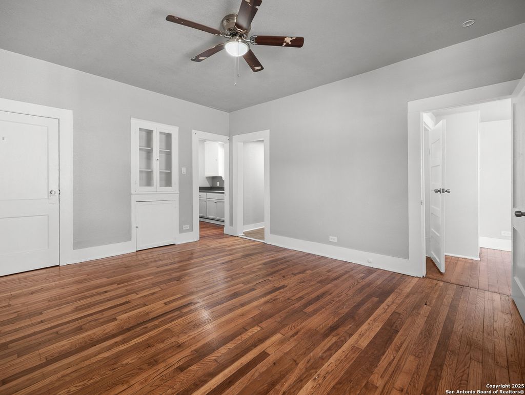 Photo of 339 Kayton, San Antonio, TX 78210 (MLS # 1921777)