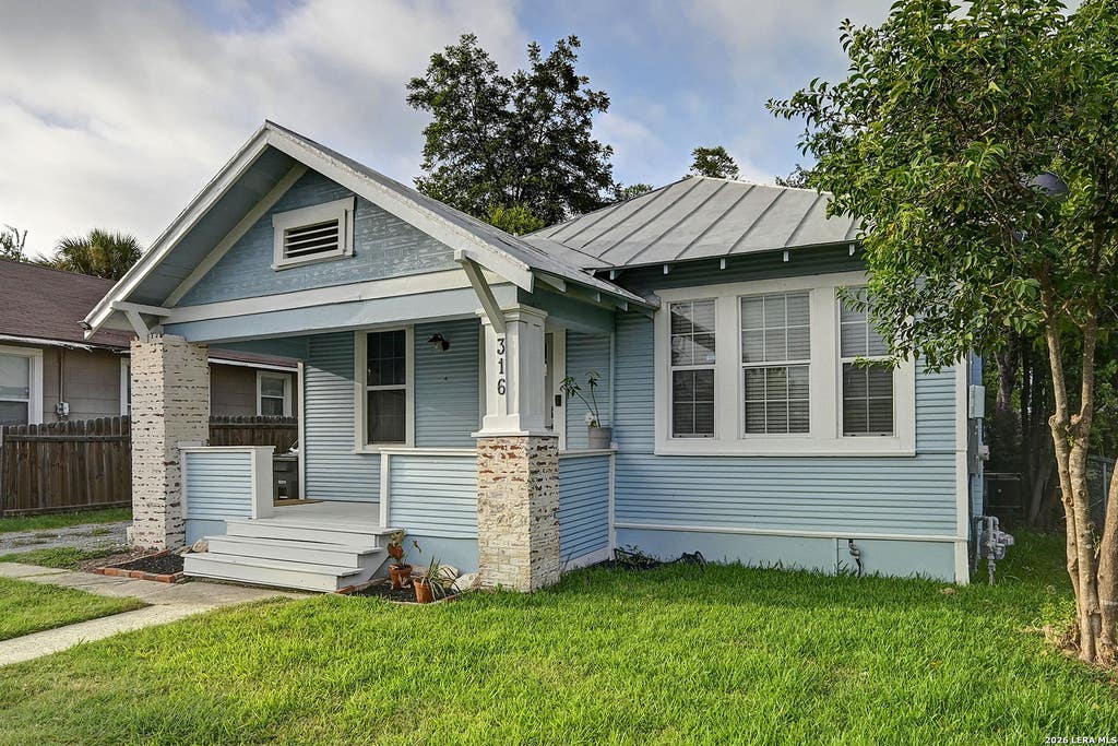 Photo of 316 Denver, San Antonio, TX 78210 (MLS # 2004718)