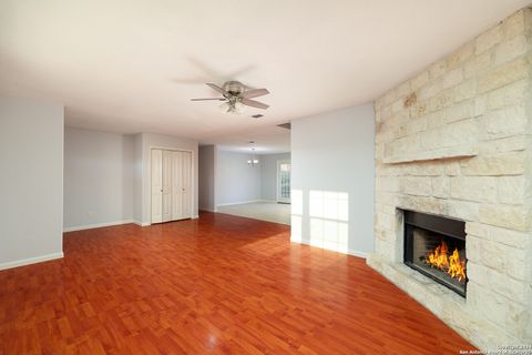 A home in Canyon Lake