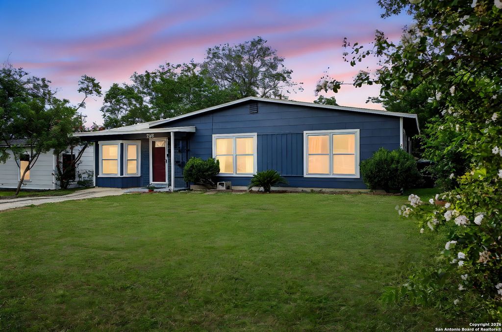 Photo of 255 Trudell Dr, San Antonio, TX 78213 (MLS # 1934068)