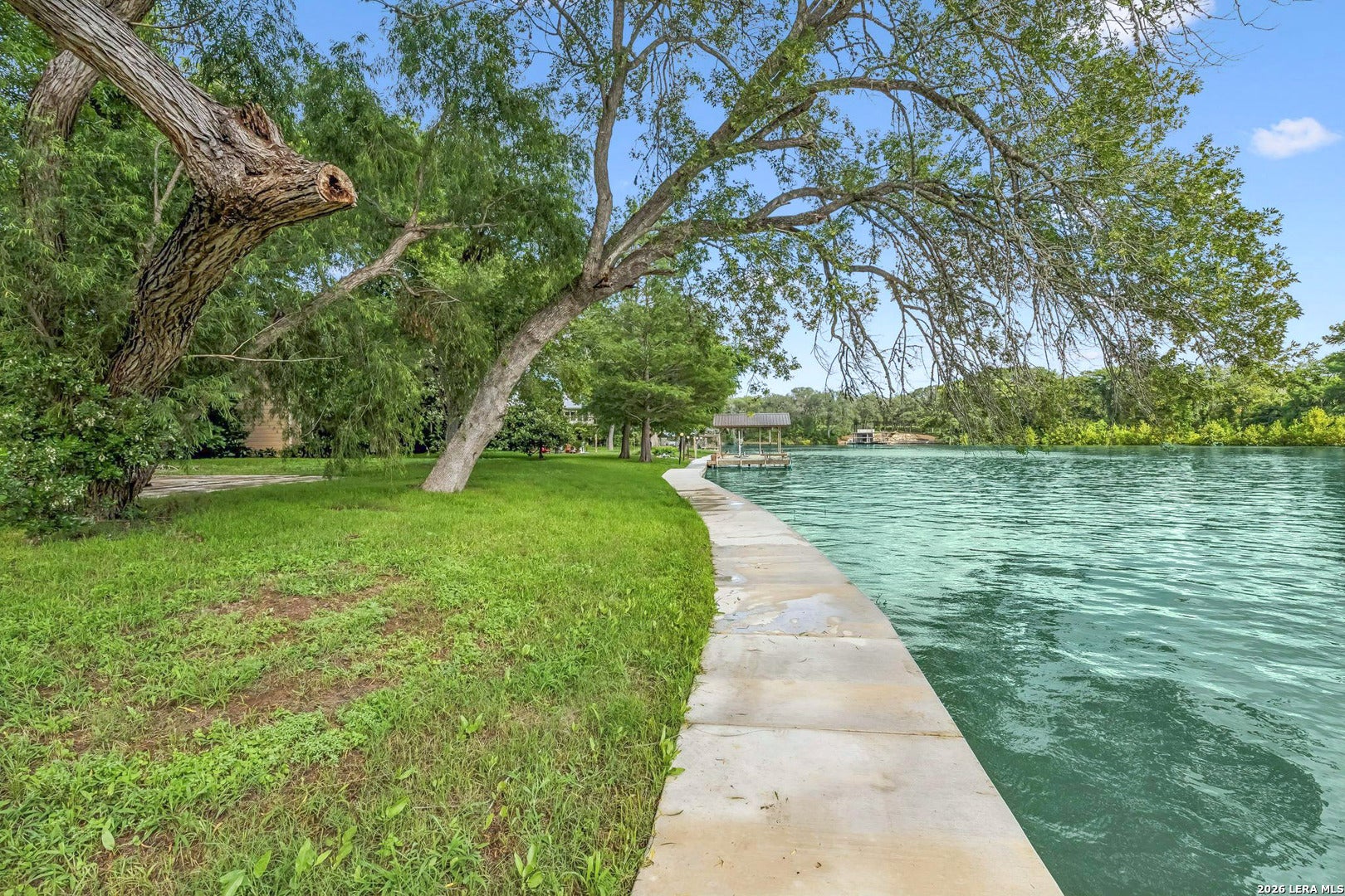 524 TURTLE LN