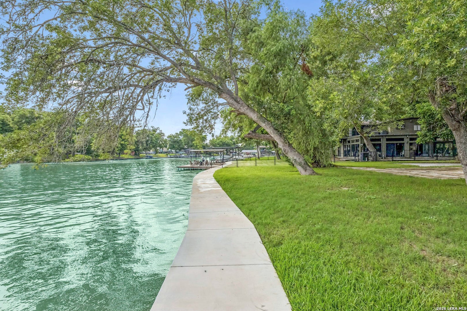 524 TURTLE LN