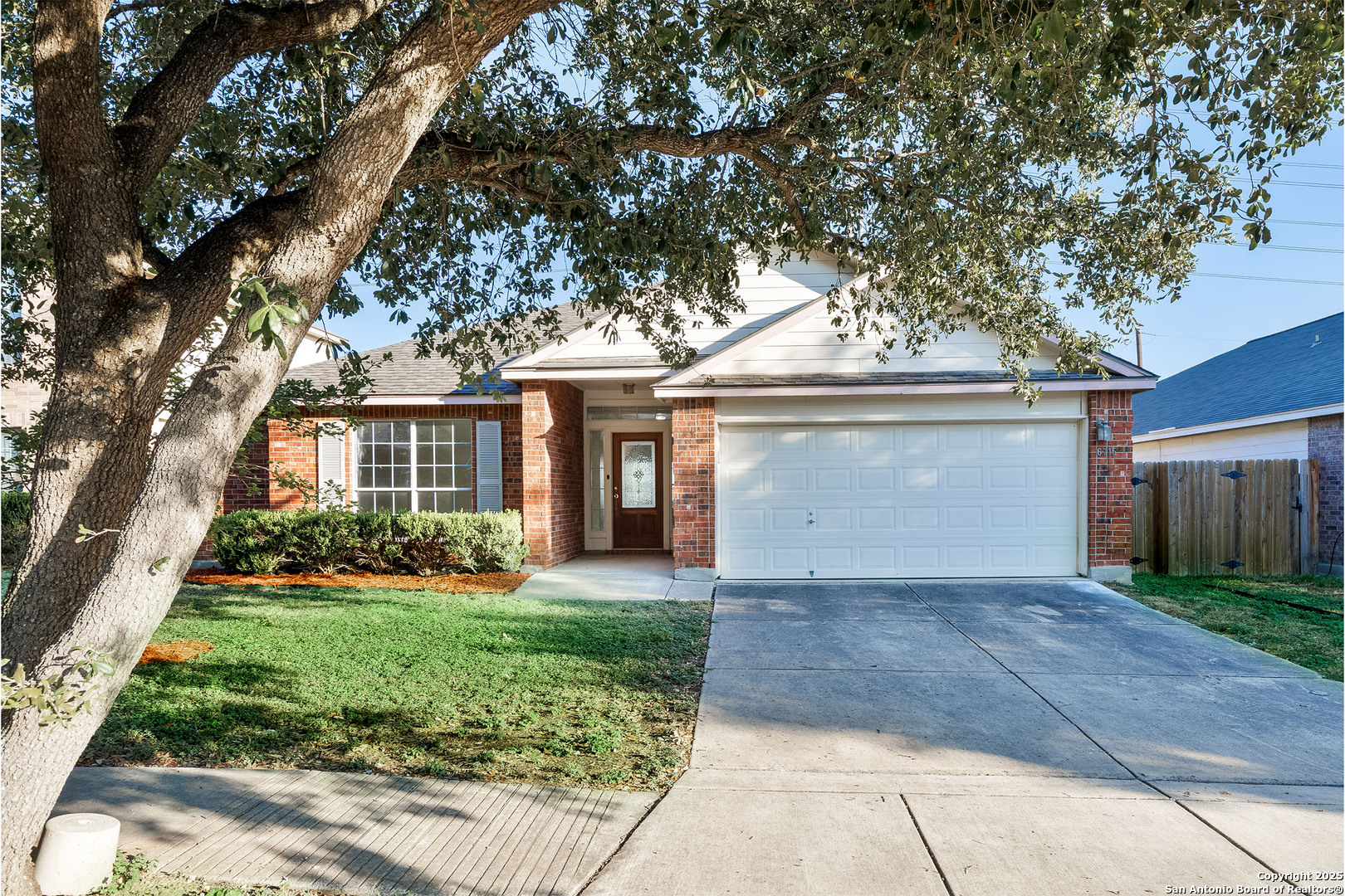 6715 Lucky Flds, Converse, TX, 78109