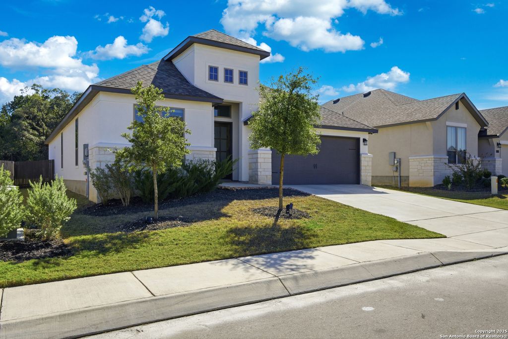 Photo of 8928 whimsey, Fair Oaks Ranch, TX 78015 (MLS # 1920158)