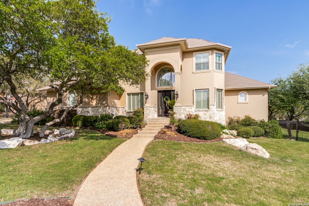Photo of 823 FAWNWAY, San Antonio, TX 78260 (MLS # 1952287)