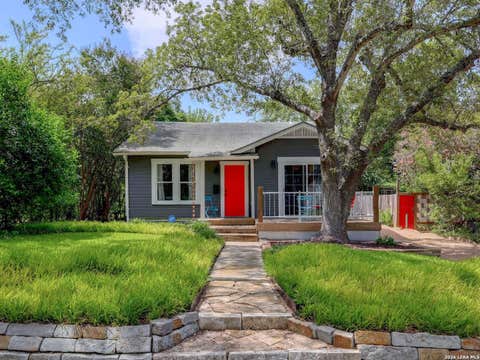 Property photo of 518 Elmhurst Avenue, San Antonio, TX 78209