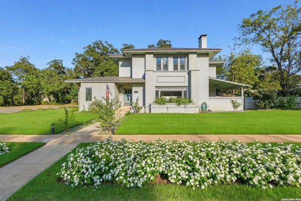 503 S AUSTIN ST, SEGUIN, TX 78155 - Image 19cd74818bdc54c540da6553eb6a6cd6/3455735481