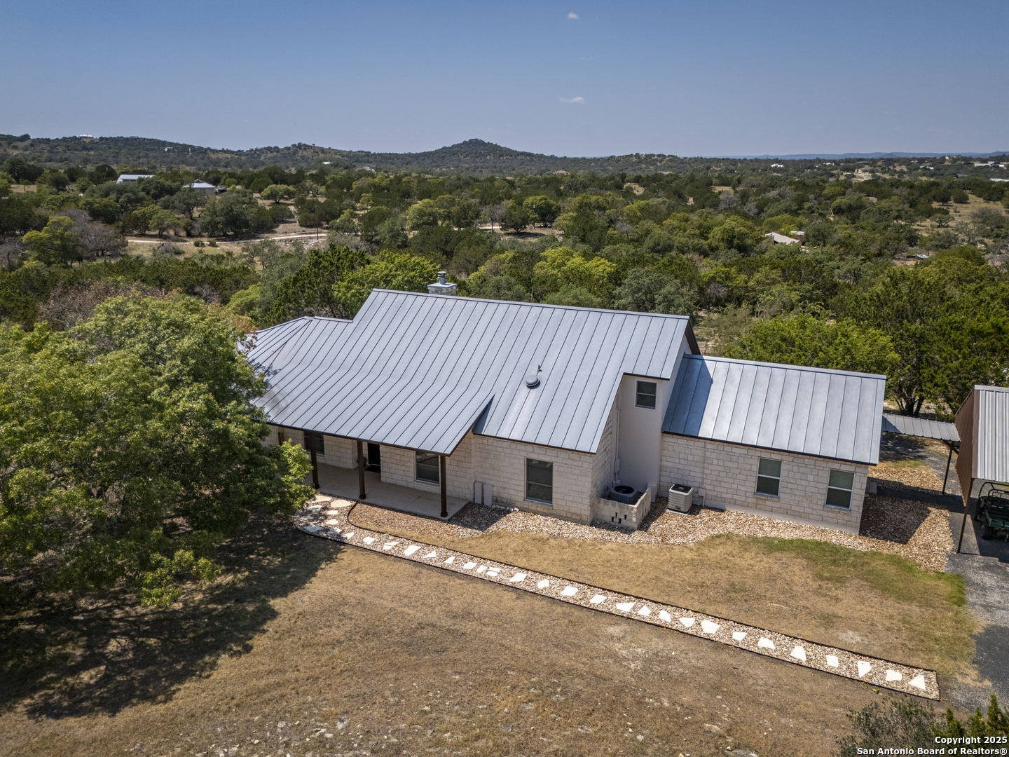 102 Blaschke Road
