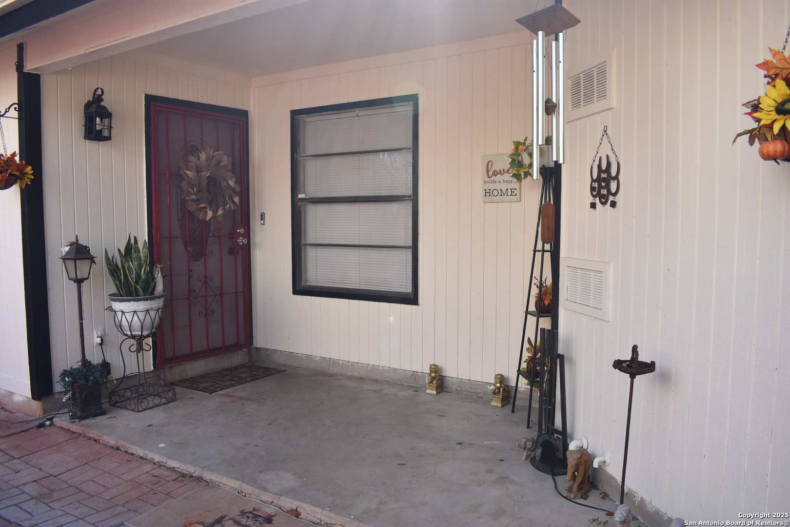 11406 Hatchet Pass Dr