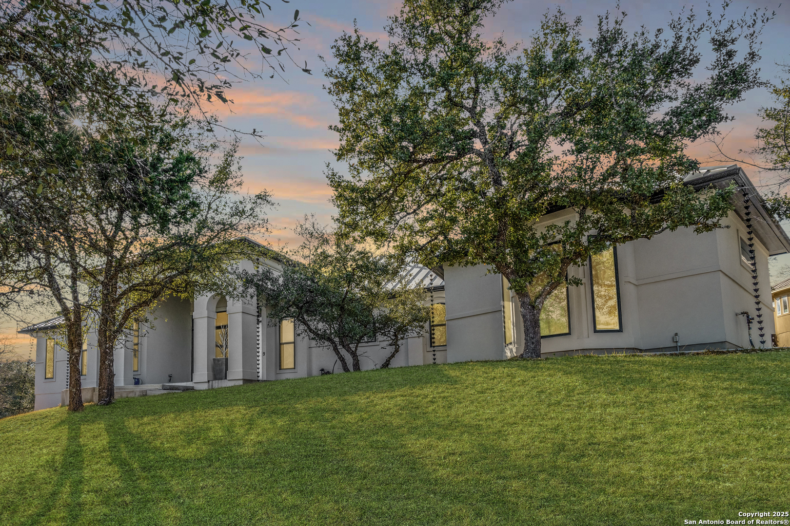 400 Menger Springs