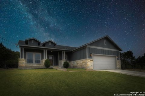 A home in Canyon Lake