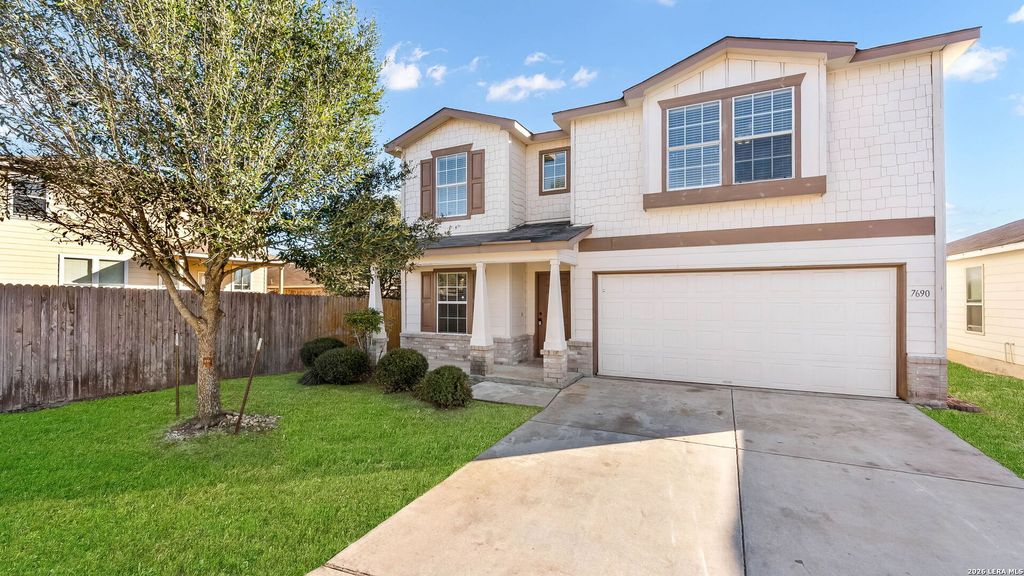 Photo of 7690 Paraiso, Boerne, TX 78015 (MLS # 1934696)