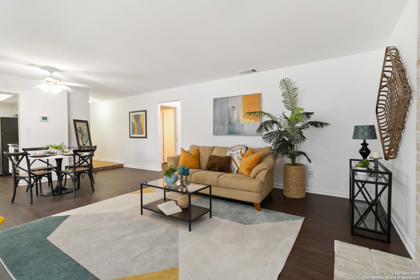 11843 Braesview 1807
