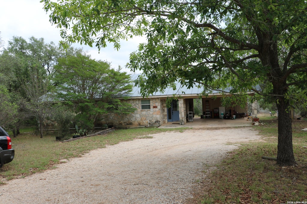 Photo of 1307 COMANCHE PATH, Bandera, TX 78003 (MLS # 1959483)