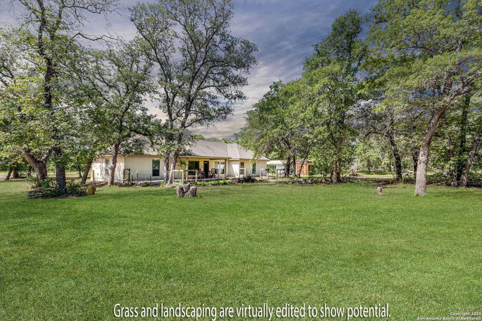 205 Sendera Crossing (1.387 Acres)