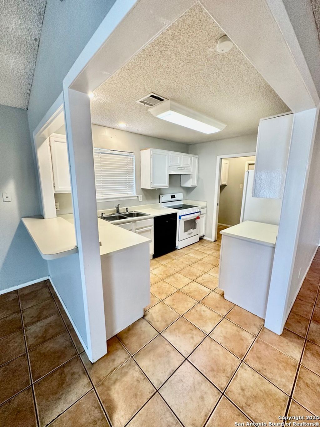 Photo of 14202 Susancrest, San Antonio, TX 78232 (MLS # 1914786)