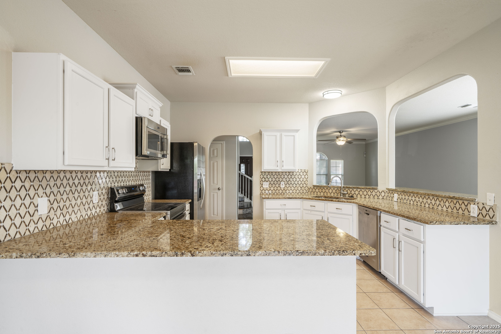2606 Montebello