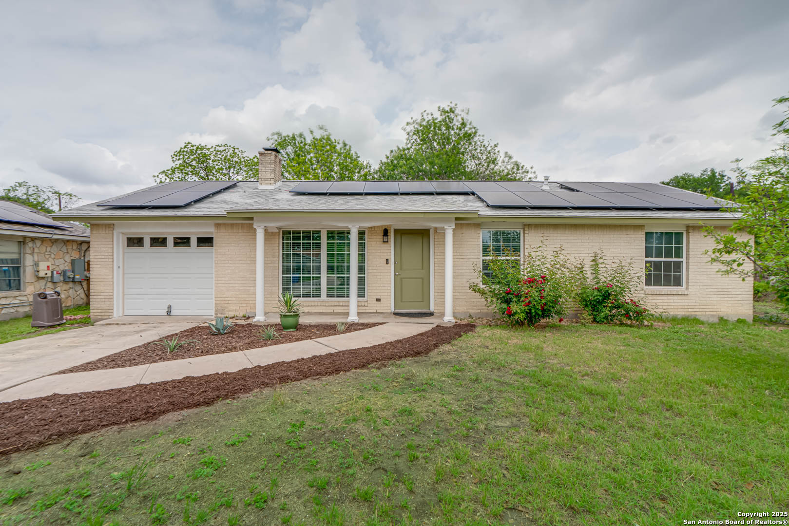 Listing image 1