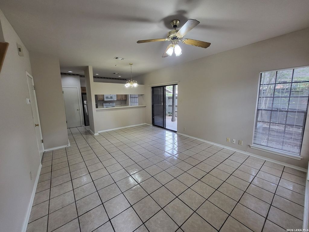 Photo of 31 chapel hill, San Antonio, TX 78240 (MLS # 1927532)