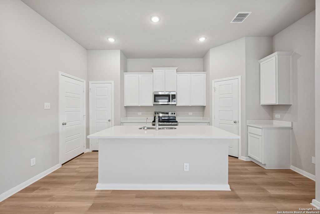 Photo of 2825 Sun Bayou, Seguin, TX 78155 (MLS # 1898870)