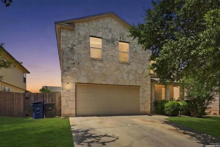 Photo 1 of 20 — 6927 Macaway Crk, San Antonio, TX 78244