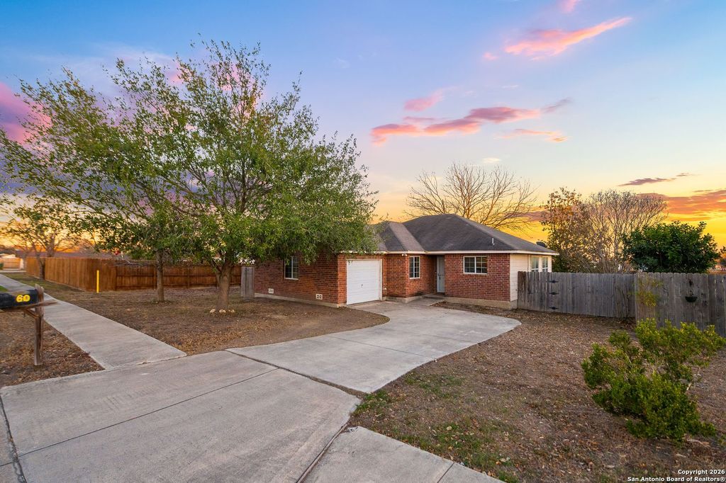 Photo of 60 3rd, Converse, TX 78109 (MLS # 1934815)