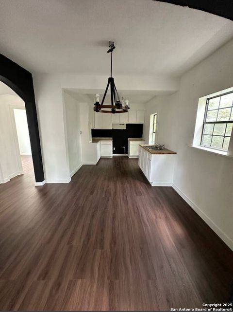 3410 Morales San Antonio TX 78207