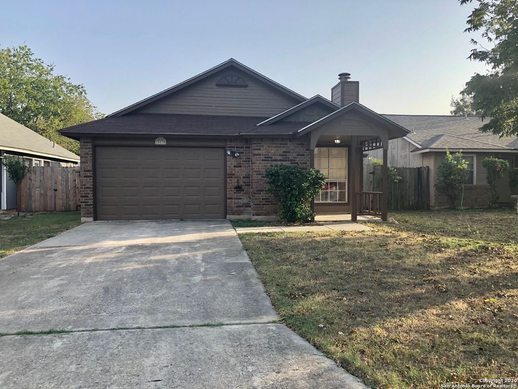 Photo of 10130 PEBBLESTONE, San Antonio, TX 78250 (MLS # 1926426)
