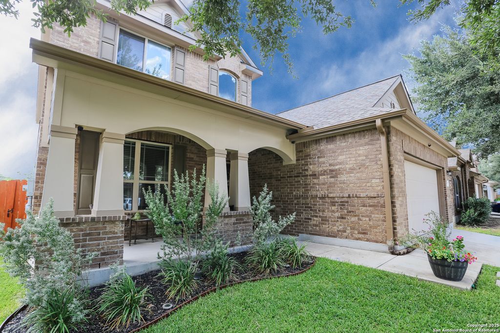 Photo of 157 Buckskin Way, Cibolo, TX 78108 (MLS # 1897953)
