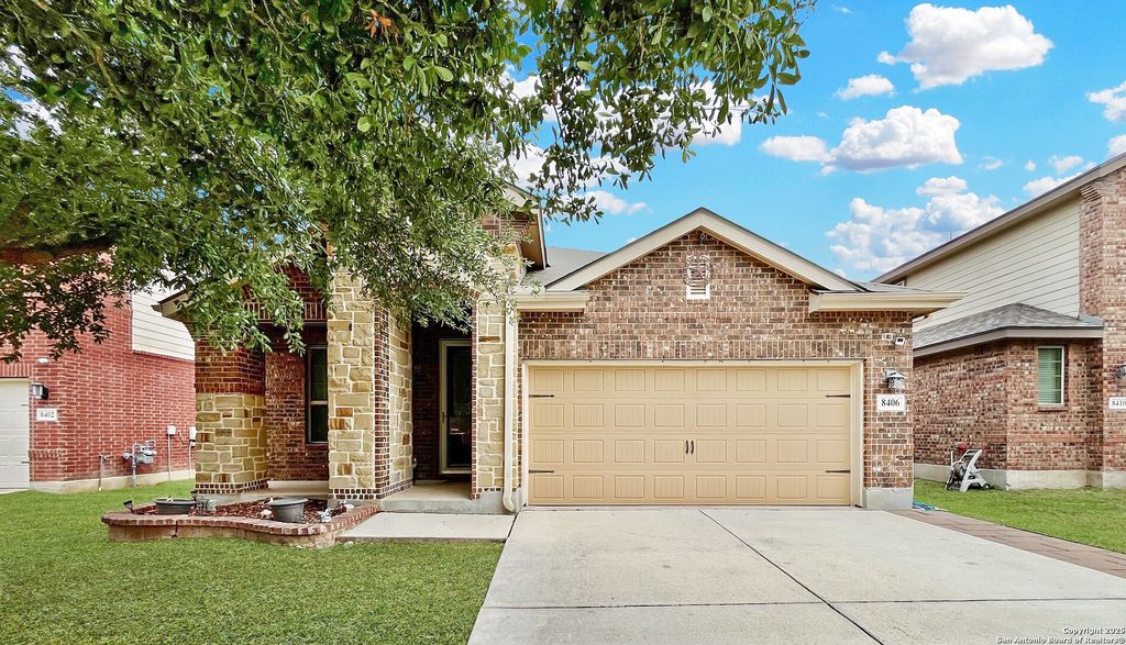Photo of 8406 Loska Green, San Antonio, TX 78251 (MLS # 1932405)