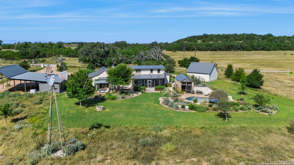 Photo of 716 Arbor Ridge, Fredericksburg, TX 78624 (MLS # 1906536)