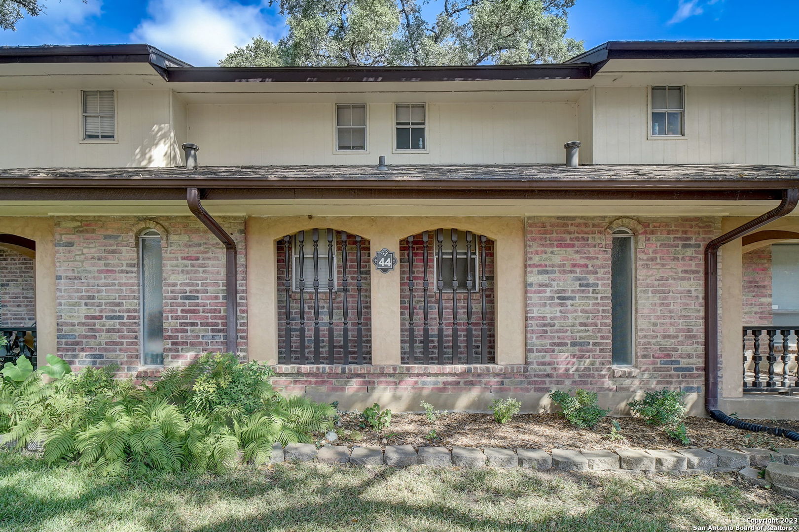 8915 DATAPOINT DR 44B
