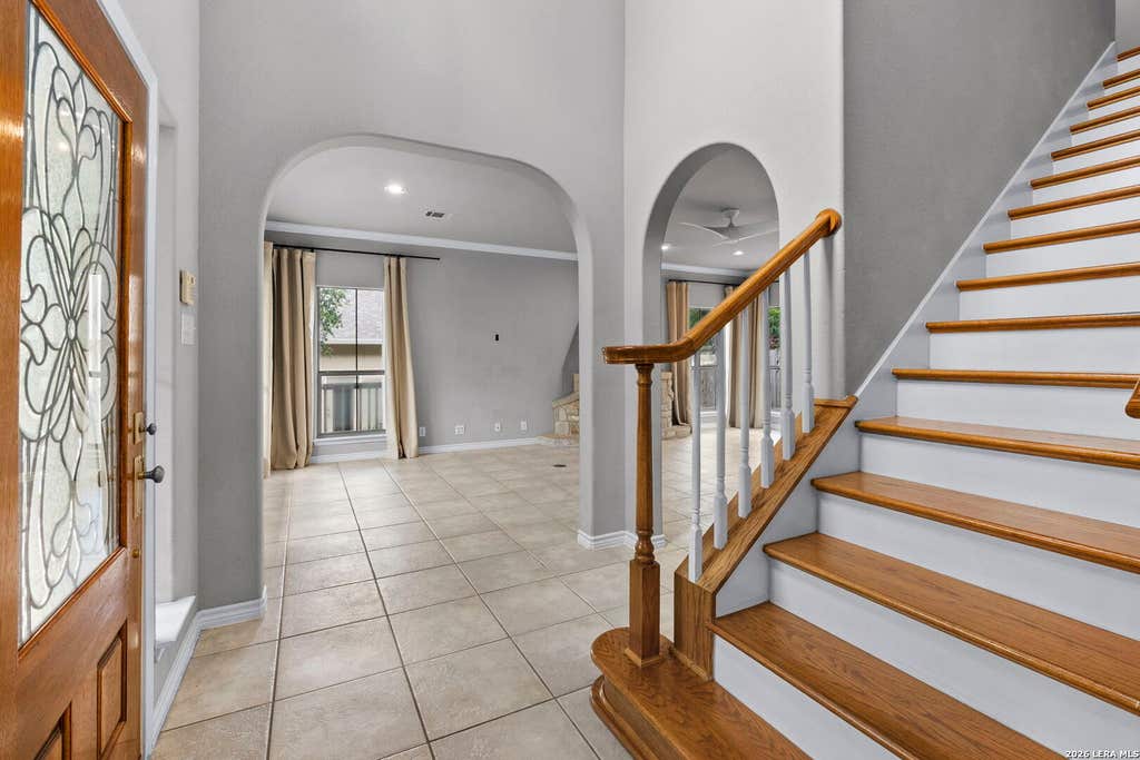 Photo of 257 DEER CROSS LN, San Antonio, TX 78260 (MLS # 2007366)