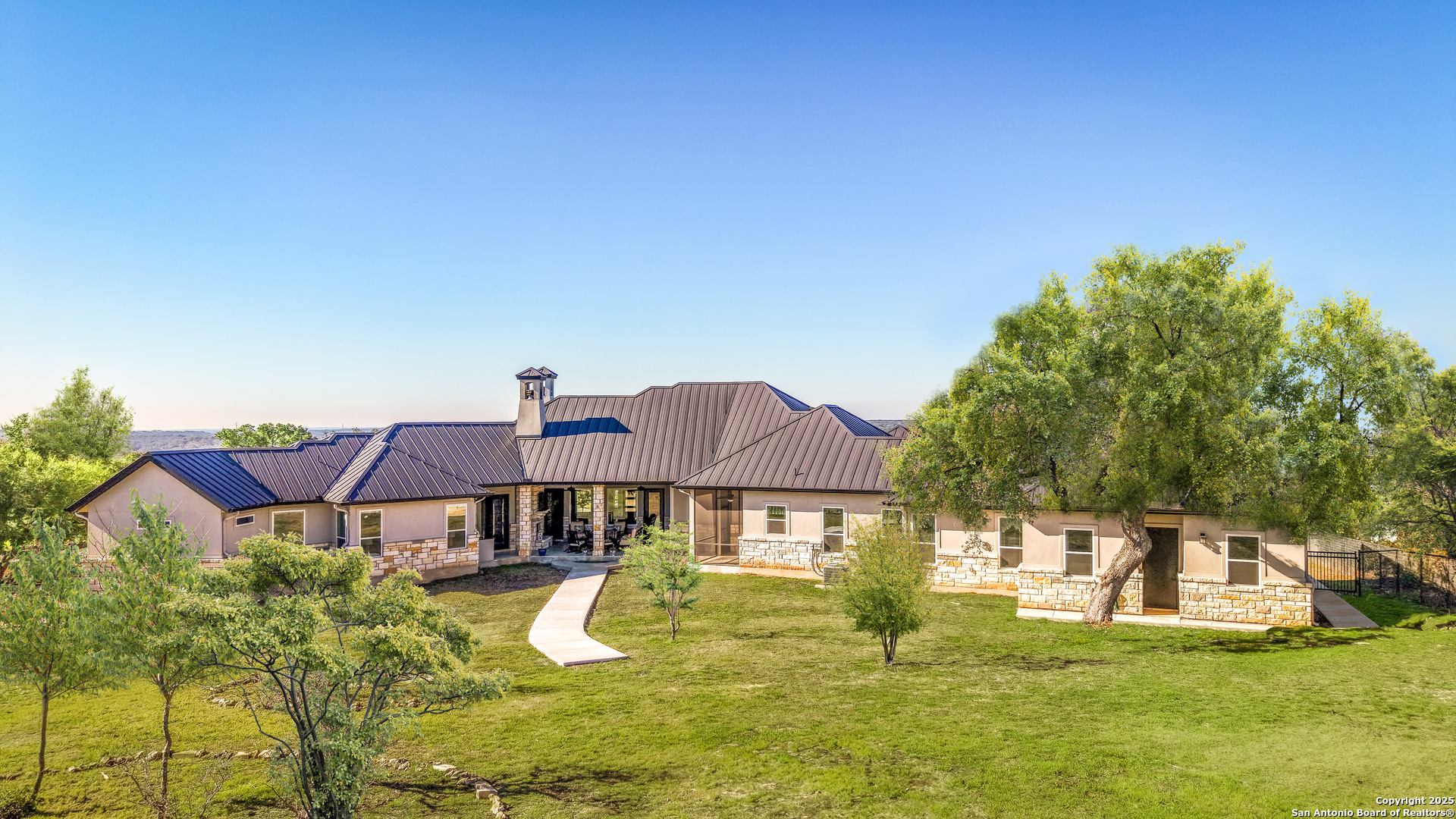 1125 PROVENCE PLACE