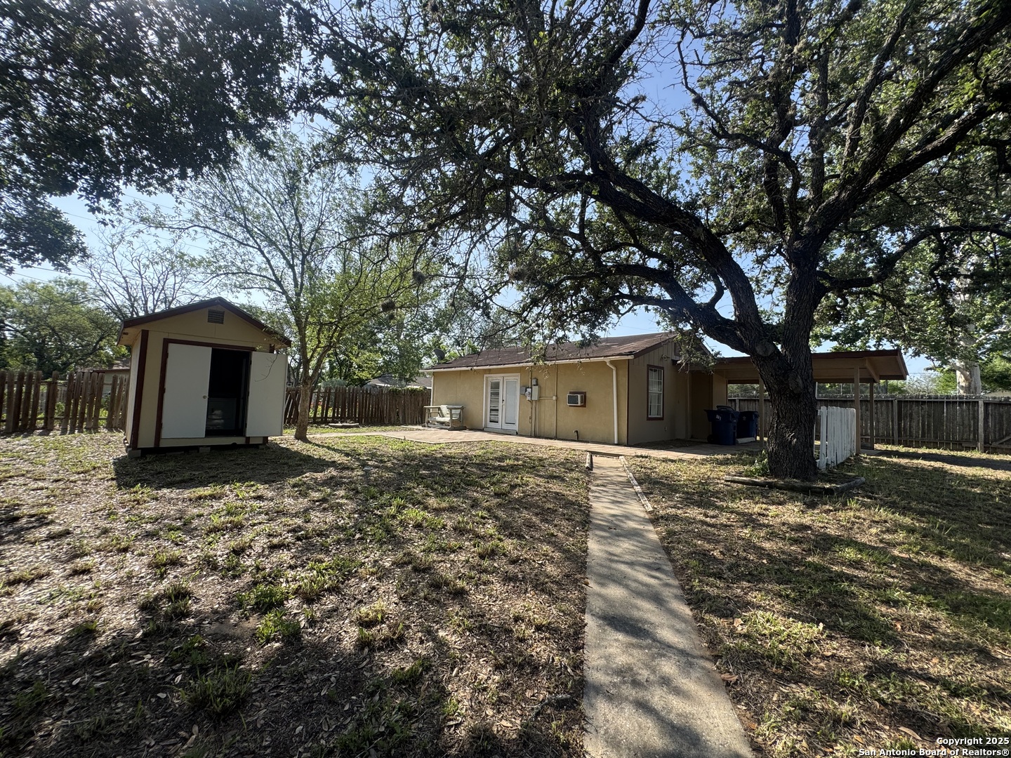 810 High Meadow