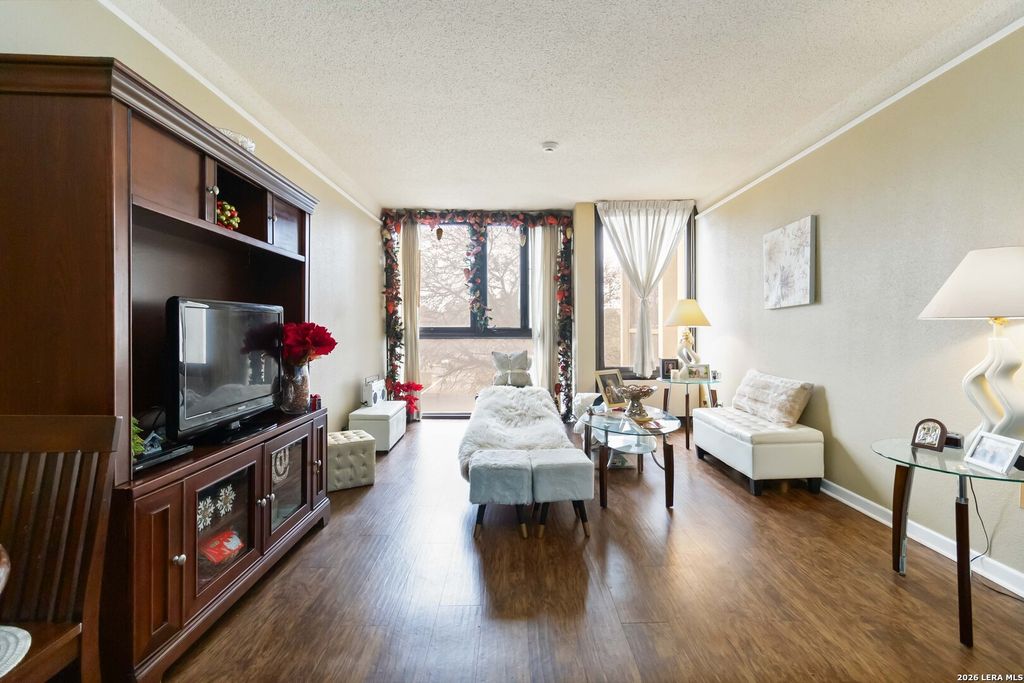 Photo of 7701 Wurzbach 308 #308, San Antonio, TX 78229 (MLS # 1938147)