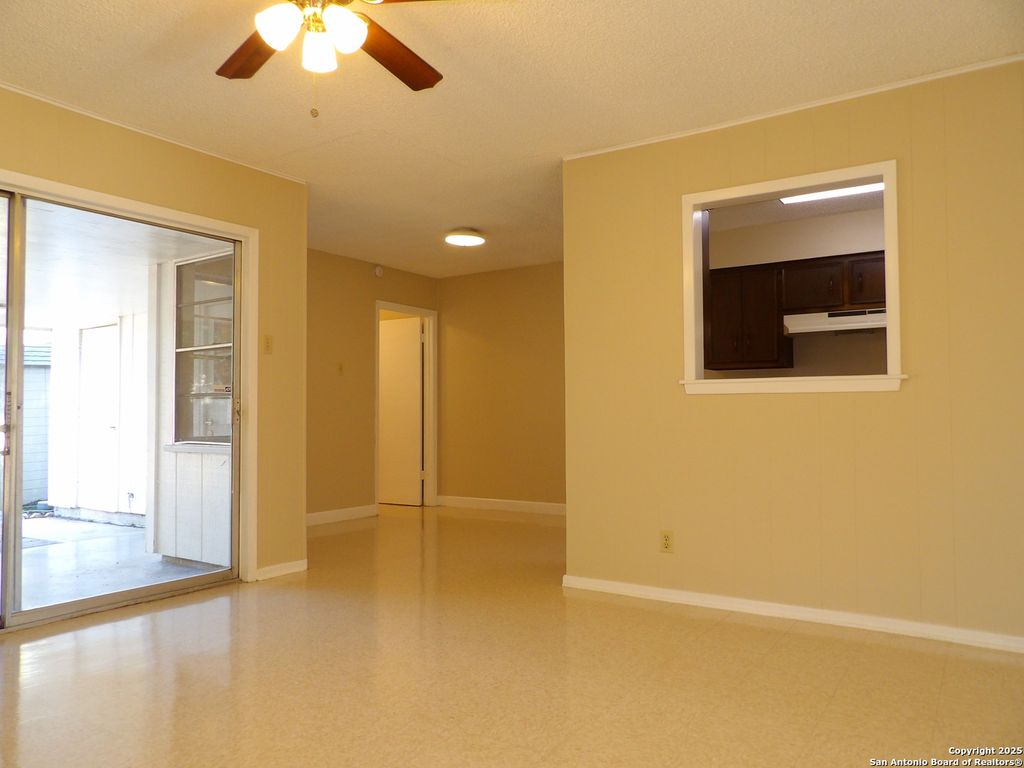 Photo of 5637 Walzem, Windcrest, TX 78218 (MLS # 1927340)