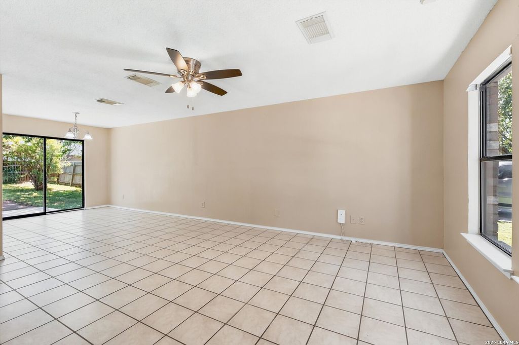 Photo of 7962 DUELING OAK, San Antonio, TX 78254 (MLS # 1970946)